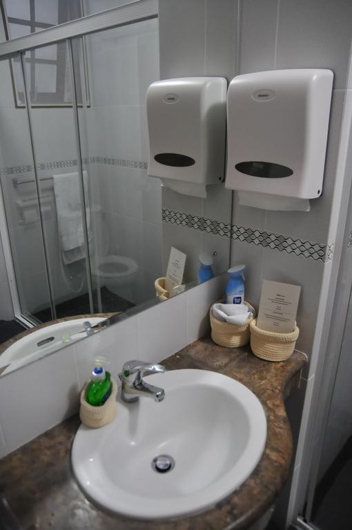 Bed And Breakfast Tomang Jakarta Rom bilde