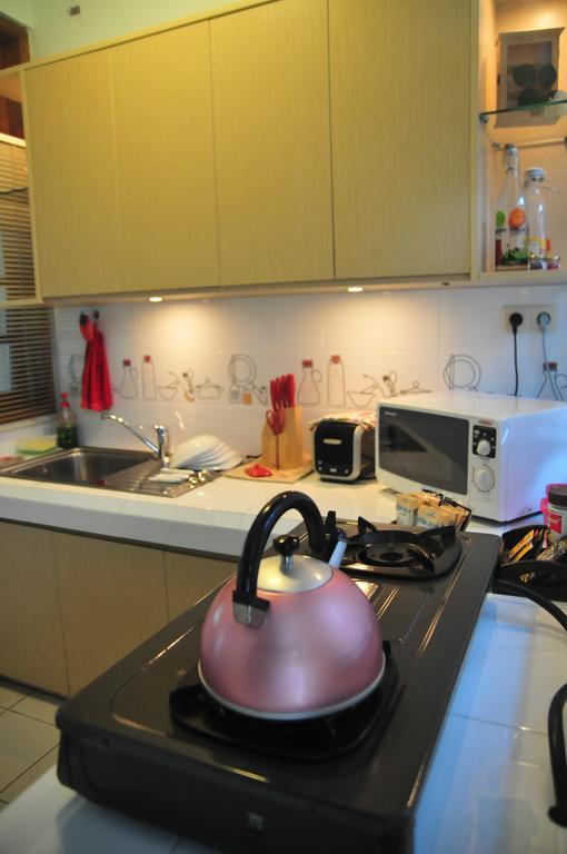 Bed And Breakfast Tomang Jakarta Eksteriør bilde
